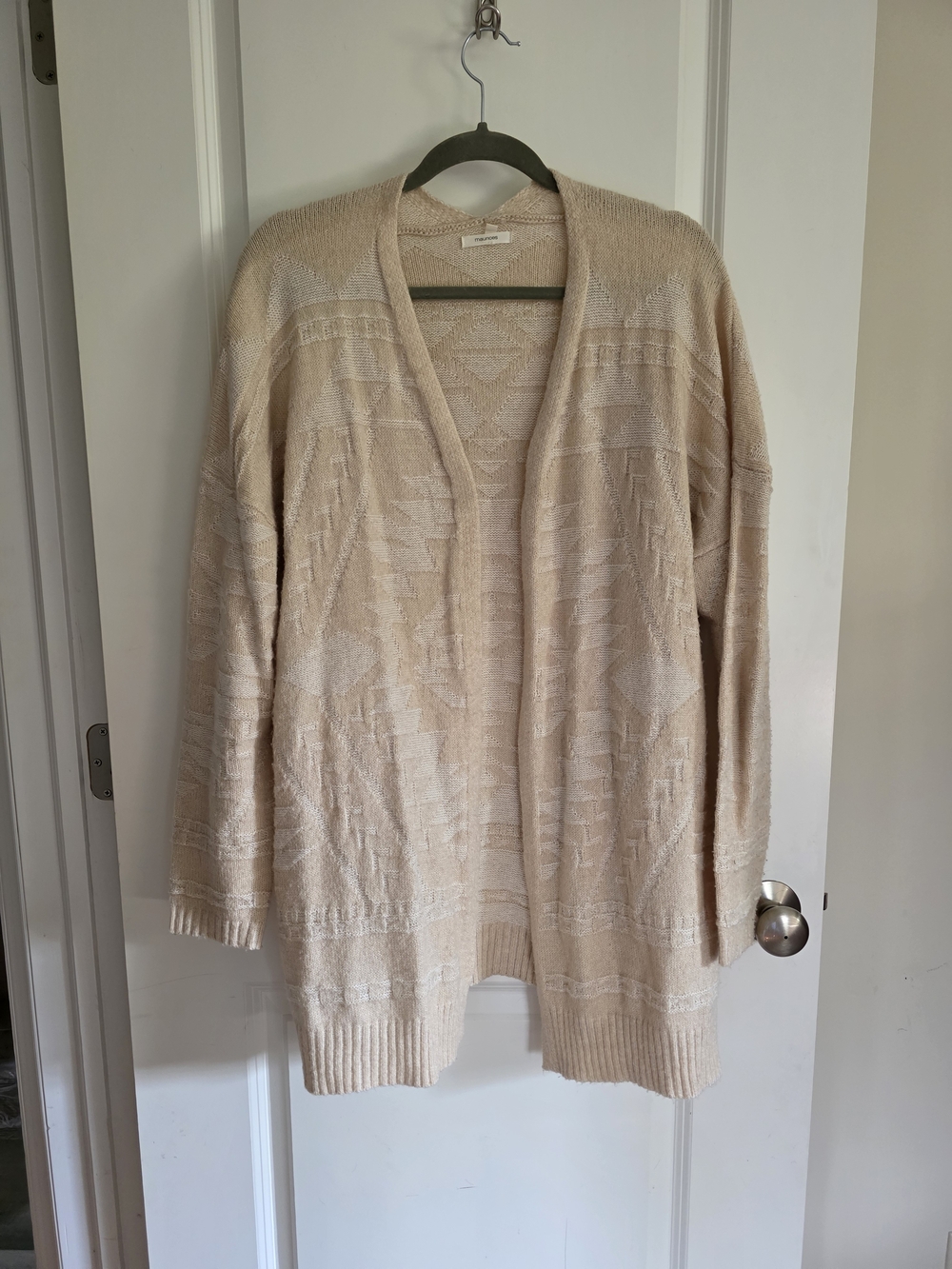 Maurices Open-Front Knit Cardigan Sweater in Light Beige Western Aztec Print